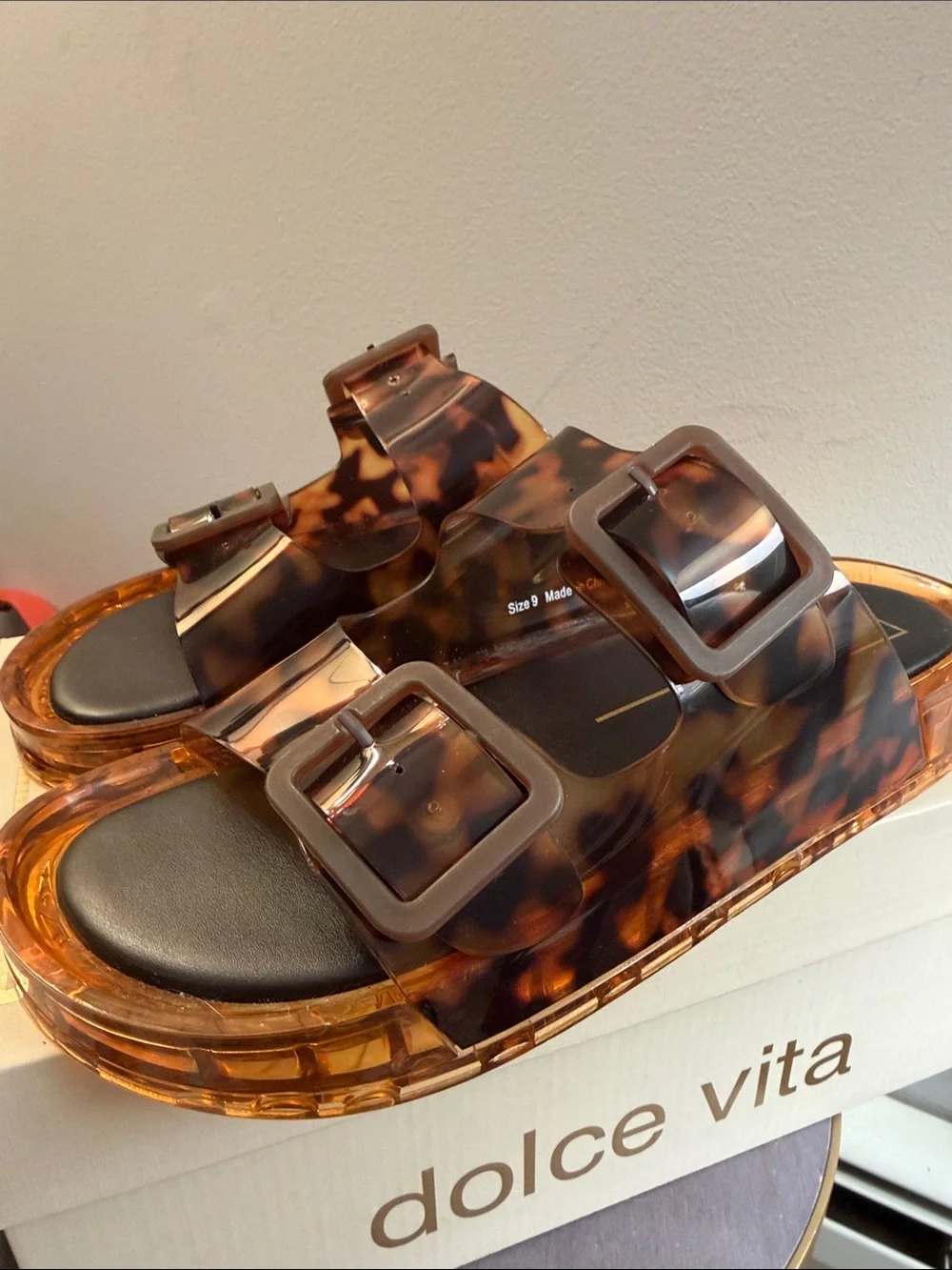 Dolce Vita Julio tortoise vinyl sandals size 9 - Picture 1 of 8